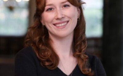 Welcome to Hannah Helmey, Public Services Lecturer Librarian