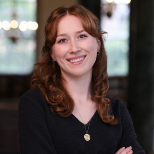 Welcome to Hannah Helmey, Public Services Lecturer Librarian
