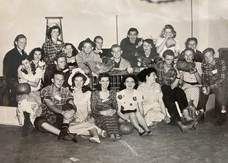 Black and white photo of large group of students
